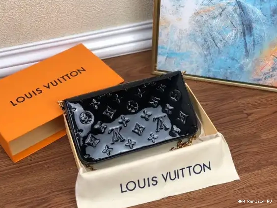 Aaa replica ru VUITTON FÉLICIE LOUIS POCHETTE 0621